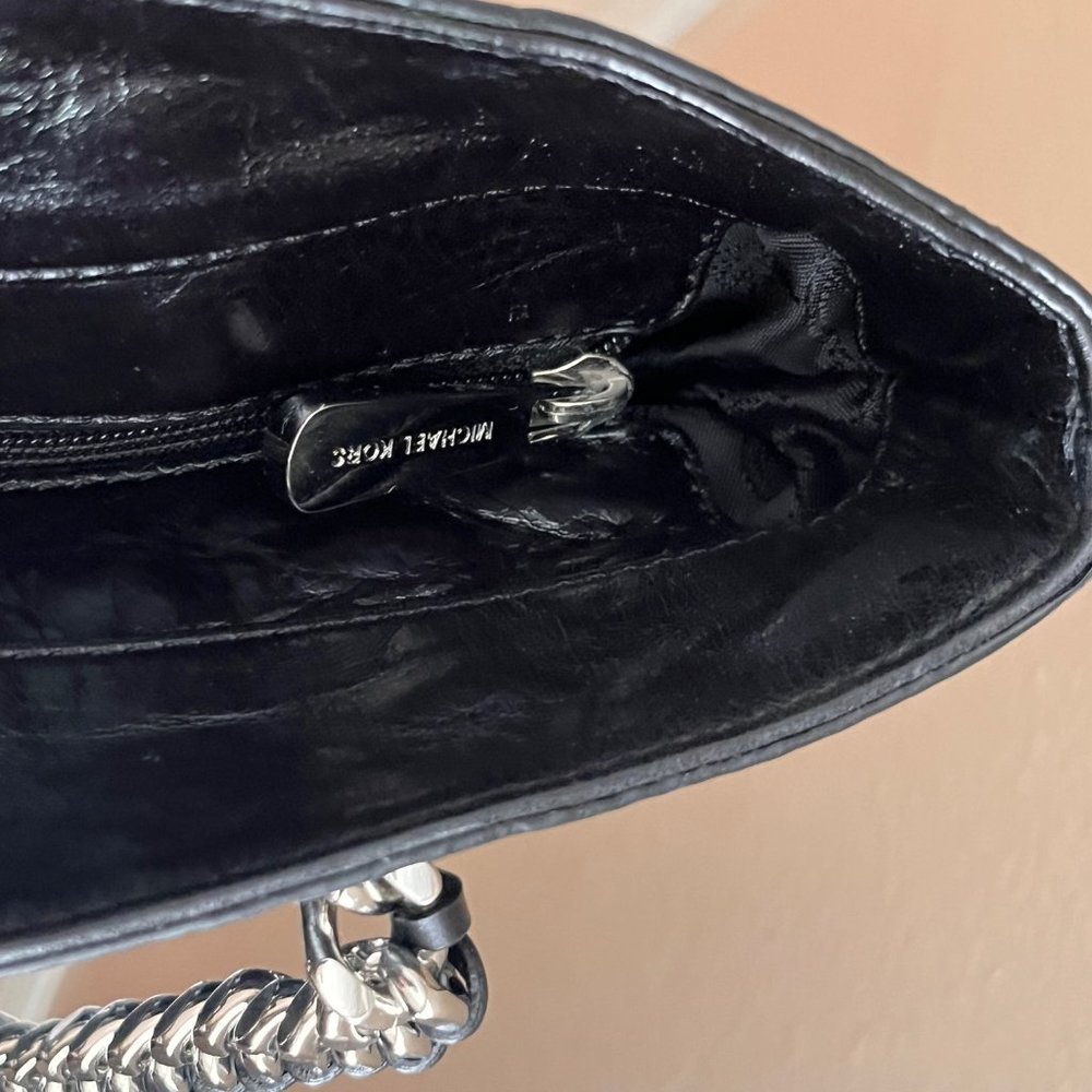 NWT - Michael Kors Chain Link Leather Black Handbag – Vintage - Gift Ready! - Picture 5 of 15